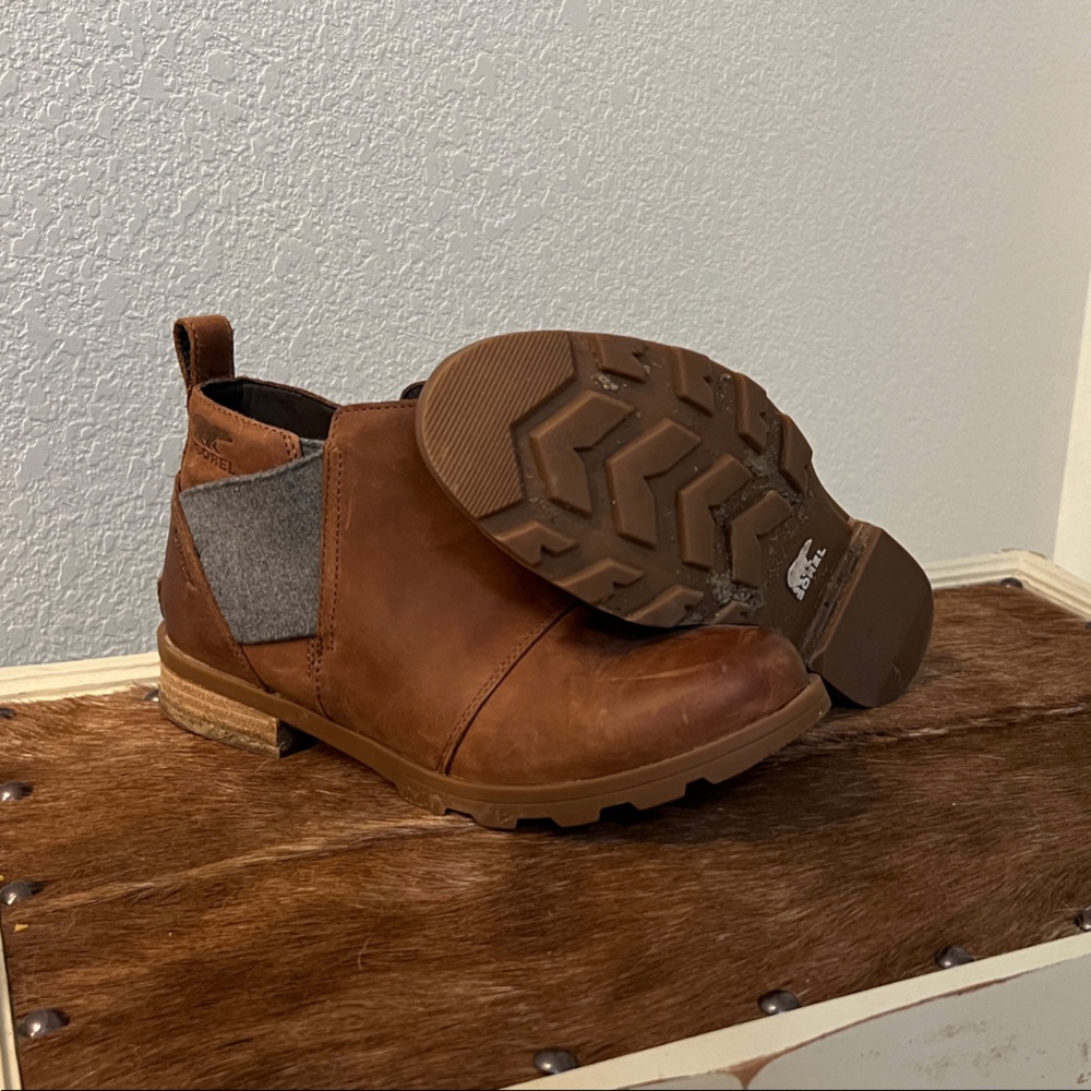 Sorel Women's Brown Leather Ankle Boots